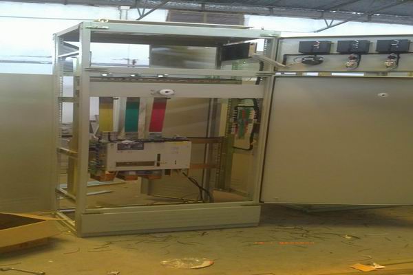 普兰控制柜-3683品牌总闸控制柜的使用原则